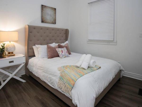 5 BR - Sleeps 10! Best Location next to French Quarter! : photo 9 de la chambre villa