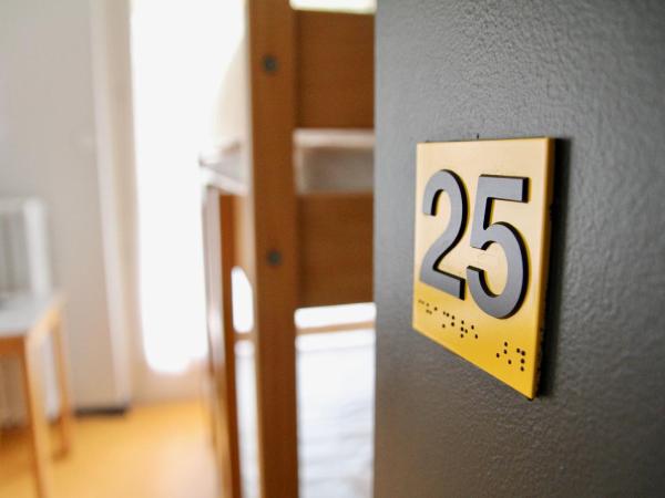 AUBERGE DE JEUNESSE : photo 1 de la chambre chambre familiale