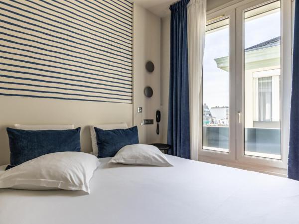 Hotel Kyriad Saint Malo Centre Plage : photo 4 de la chambre chambre triple - sans vue sur mer