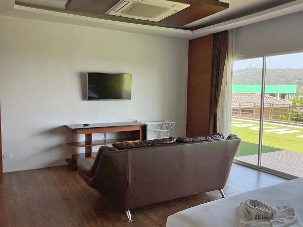 Phi Phi Cliff Beach Resort : photo 3 de la chambre chambre double de luxe