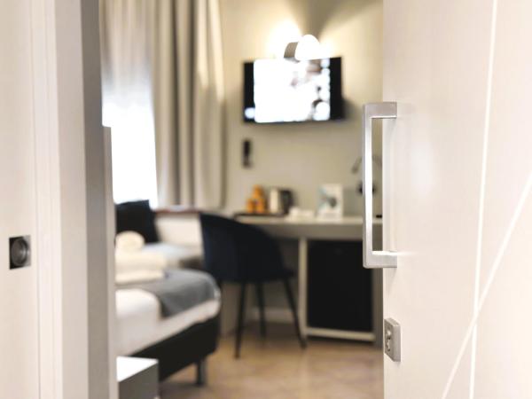 Hotel Fontana Verona : photo 1 de la chambre chambre double ou lits jumeaux avec lit d'appoint