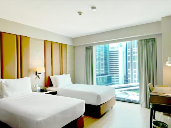 Ramada by Wyndham Bangkok Sukhumvit 11 : photo 1 de la chambre premier room with two twin beds - non-smoking