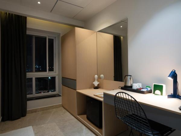 Hotel Kyzen Hi Tech City : photo 5 de la chambre chambre lit king-size supérieure