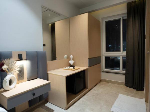 Hotel Kyzen Hi Tech City : photo 7 de la chambre chambre lit king-size