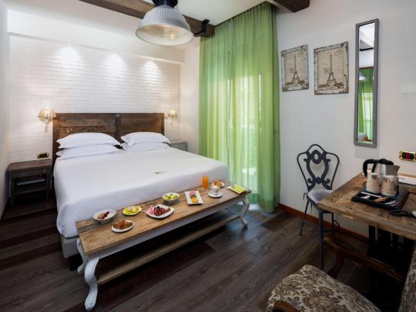 Best Western Maison B Hotel : photo 8 de la chambre chambre double ou lits jumeaux de luxe avec balcon et vue sur la mer