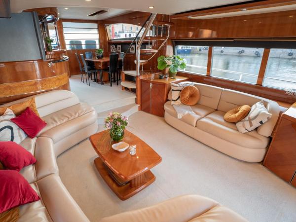 High-class Luxury Yacht - Princess 75 : photo 3 de la chambre mobile home
