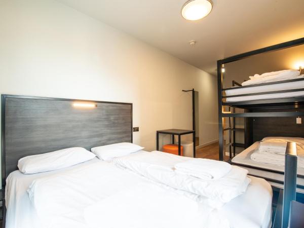 a&o Edinburgh City : photo 5 de la chambre chambre quadruple