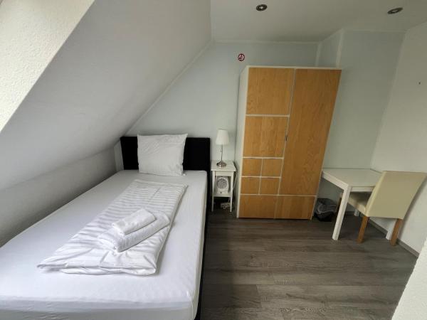 Pension Donau : photo 10 de la chambre chambre simple Économique