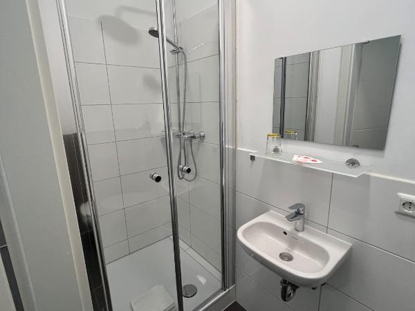 Pension Donau : photo 2 de la chambre studio standard