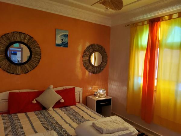 Surf & Salsa Guest House : photo 1 de la chambre chambre lits jumeaux Économique