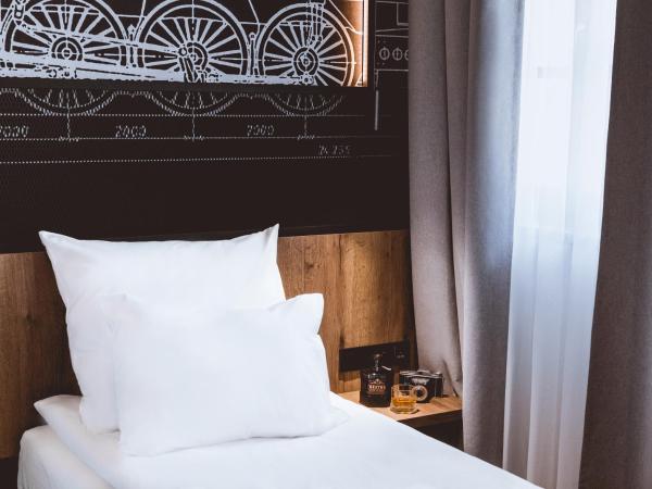 Hotel M23 Mariacka Katowice Centrum : photo 3 de la chambre chambre double standard