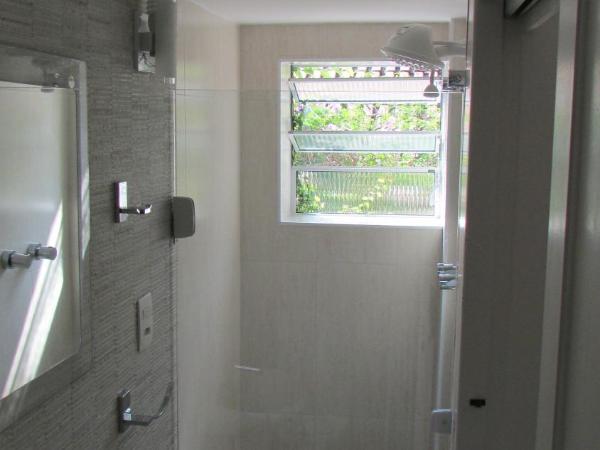 Zen Hostel Brasil : photo 6 de la chambre chambre quadruple avec balcon