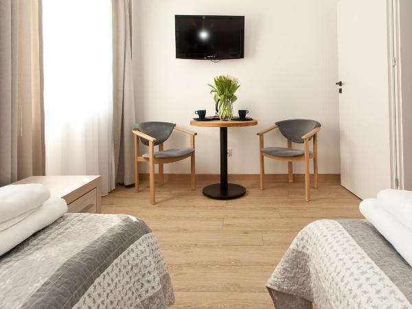 Sanatorium Willa Fortuna : photo 10 de la chambre chambre double