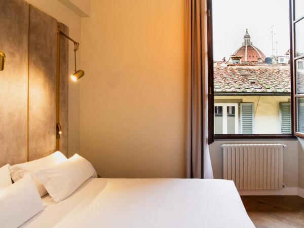 Renascentia in Florence - Adults Only : photo 1 de la chambre chambre double deluxe avec vue