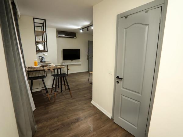 Arkem Hotel 1 : photo 6 de la chambre chambre double deluxe avec baignoire