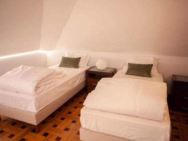 Porto Concept Home - University Residence & Guesthouse - Pólo II Areosa : photo 2 de la chambre appartement 3 chambres