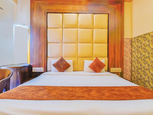 FabHotel Prime The Royal Galaxy : photo 2 de la chambre chambre deluxe