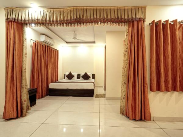 Hotel IBY : photo 9 de la chambre chambre lit king-size standard