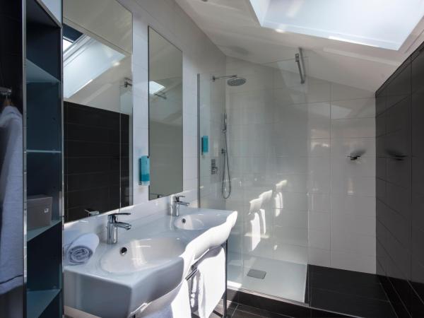 Hôtel Valdys Thalasso & Spa - les Pins : photo 5 de la chambre suite « bulle horizon »