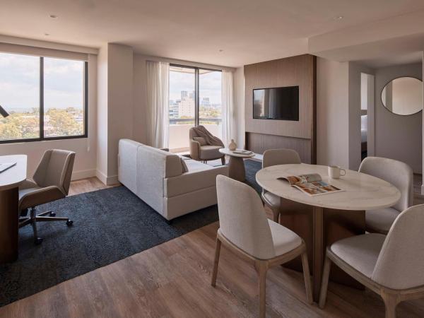 Rydges North Sydney : photo 1 de la chambre suite 1 chambre lit king-size