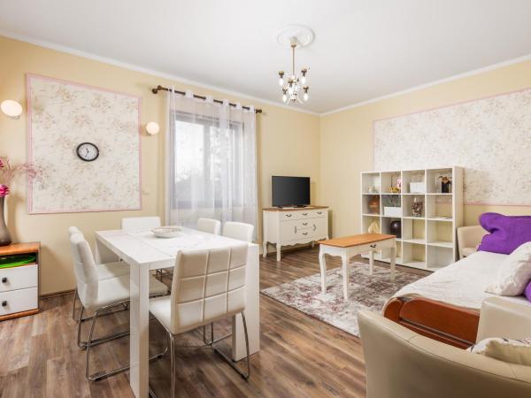 Camelia & Martina apartments : photo 7 de la chambre appartement 2 chambres