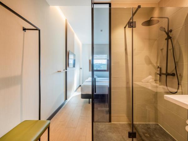 Leonardo Hotel San Sebastián : photo 3 de la chambre chambre double supérieure