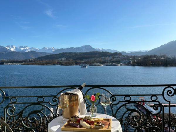 Grand Hotel National Luzern : photo 3 de la chambre suite junior - vue sur lac