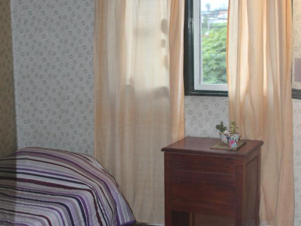 Habitacion Tara : photo 2 de la chambre chambre lits jumeaux avec salle de bains commune