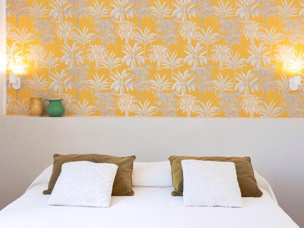 Residence Terra Rossa Taormina : photo 4 de la chambre appartement 2 chambres avec terrasse et vue sur la mer (5 adultes)