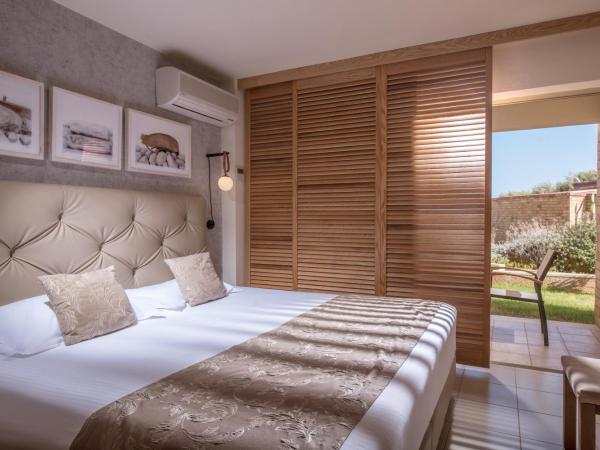 Bella Beach Hotel : photo 5 de la chambre chambre double - vue sur jardin ou piscine