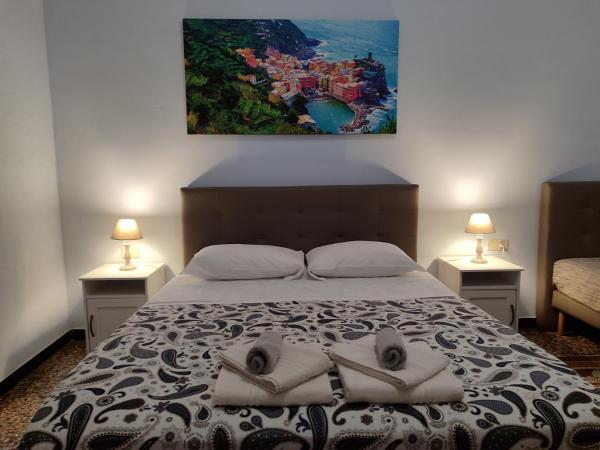 Albergo Locanda Alambra : photo 1 de la chambre chambre double avec lit d'appoint