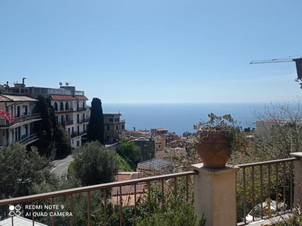 Villa Giannina B&B : photo 1 de la chambre appartement - vue sur mer