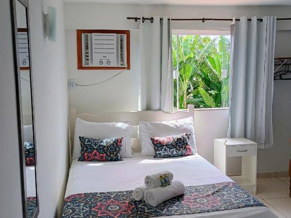 Namorada Brava Guest House : photo 1 de la chambre chambre quadruple - vue sur jardin