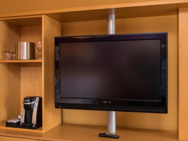 Pier 5 Hotel Baltimore : photo 2 de la chambre chambre lit king-size