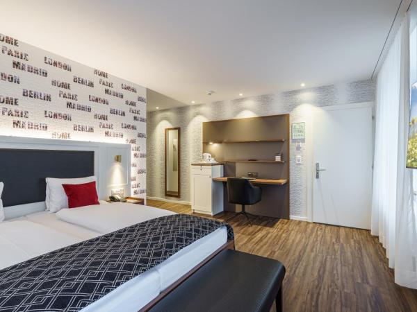 Hotel Du Nord : photo 3 de la chambre chambre d'angle deluxe ouest