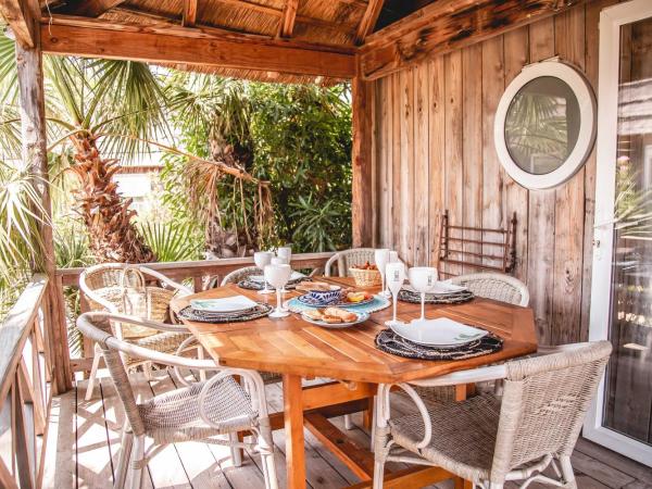 Kon Tiki : photo 8 de la chambre bungalow familial 3 chambres tiki (6 personnes)