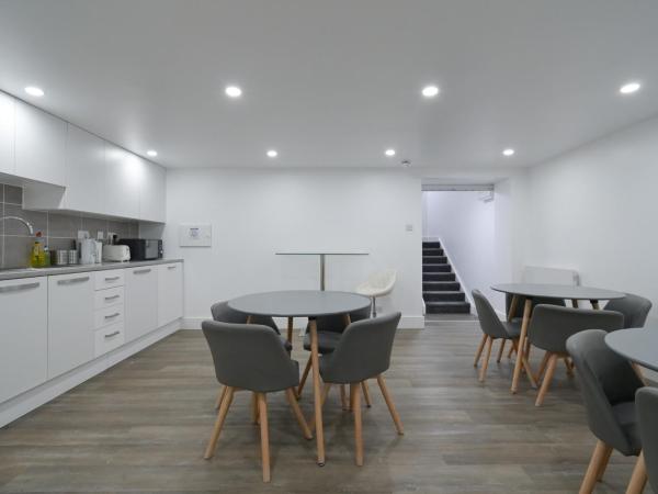 Charlotte Street Rooms by News Hotel : photo 9 de la chambre chambre double avec salle de bains privative