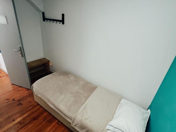 By Doors Hostel : photo 3 de la chambre chambre simple