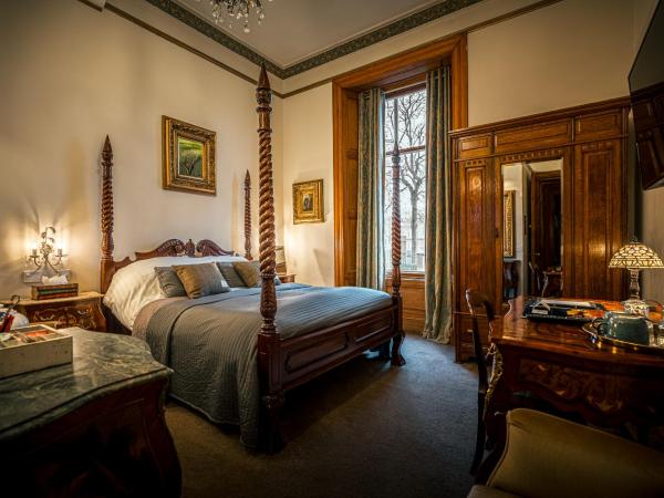The Alamo Guest House : photo 2 de la chambre hébergement lit king-size supérieur