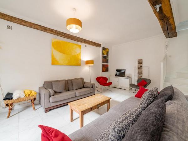 Home - Saint Pèlerin - Séjour à Auxerre : photo 1 de la chambre maison de vacances