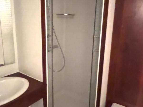 Bateau Le Phénicien : photo 4 de la chambre chambre double avec salle de bains privative
