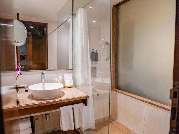 Royal Orchid Central Jaipur, Bani Park : photo 4 de la chambre chambre deluxe double ou lits jumeaux