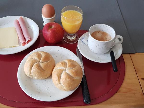 Adagio Brugge : photo 2 de la chambre chambre lit king-size - vue sur jardin