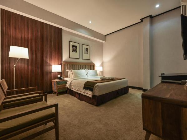 1825 Gallery Hotel : photo 1 de la chambre chambre lit king-size supérieure - sans fenêtre