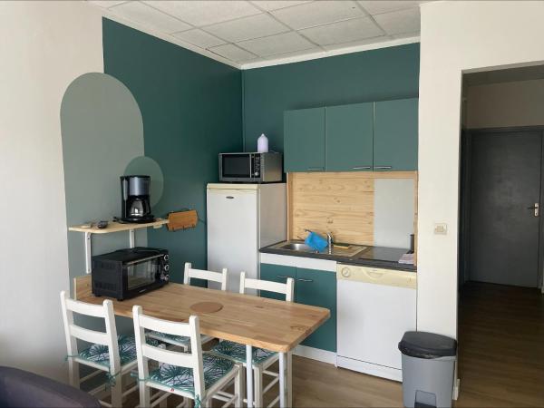 Acapella Hotel : photo 1 de la chambre appartement 1 chambre (2-4 adultes) avec balcon