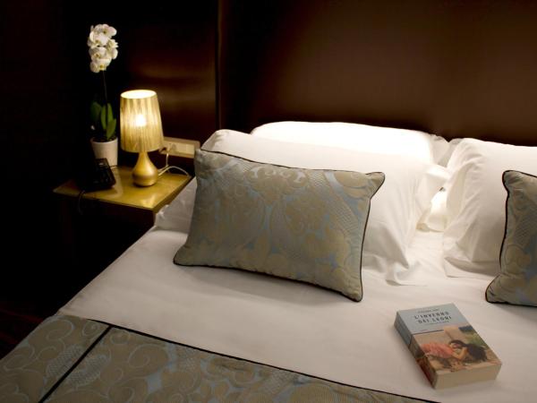 Palazzo Cartari : photo 2 de la chambre suite