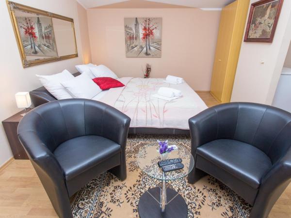 Villa Valentina : photo 3 de la chambre studio familial avec balcon et vue sur la mer