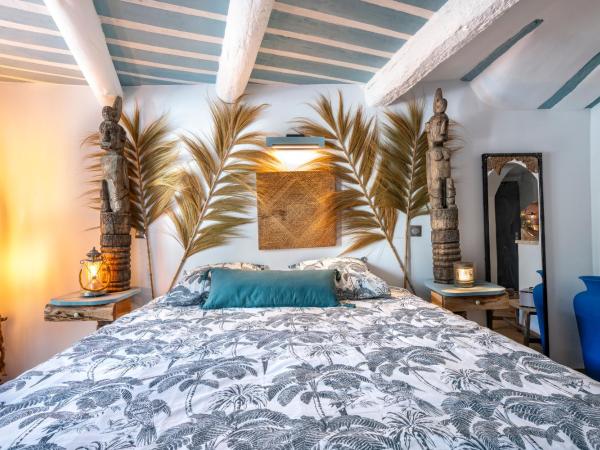 Aux Heures Bleues : photo 1 de la chambre chambre double deluxe