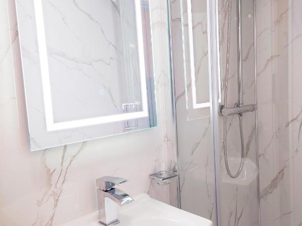 Central Hoxton Shoreditch : photo 2 de la chambre no window double room