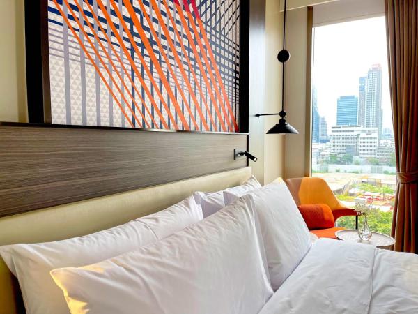 Mercure Bangkok Surawong : photo 8 de la chambre chambre lit king-size deluxe
